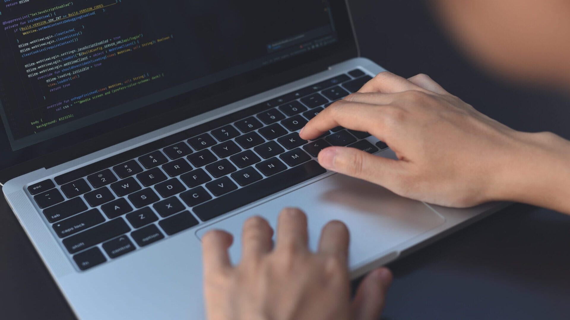 What Is the Distinction between Java and JavaScript?
